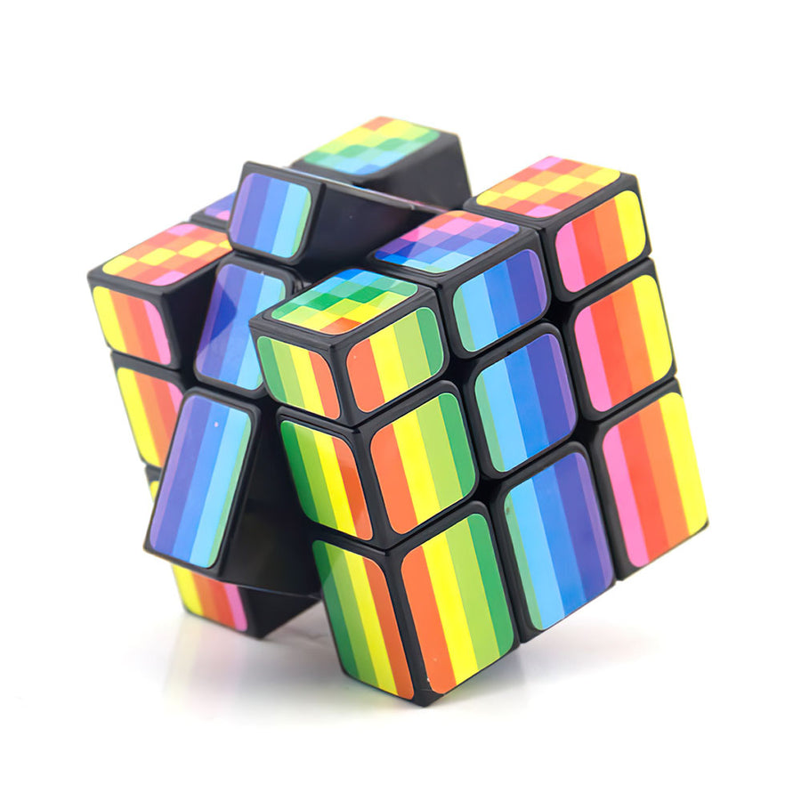 Rubik Cube Arc-en-Ciel — vue 2